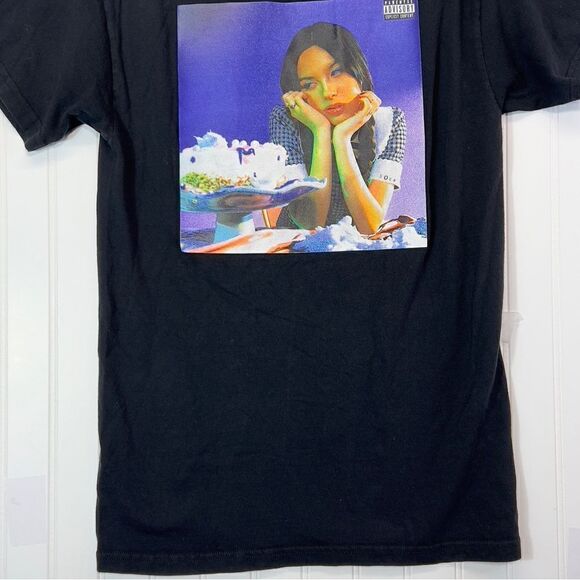 🦋olivia Rodrigo size small - Picture 3 of 9